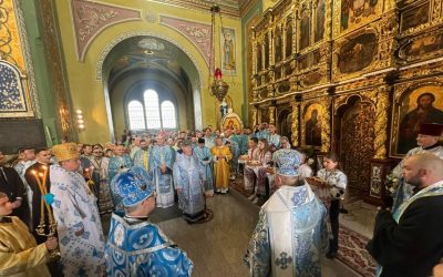 Прочани прибули до Ярославської Богородиці – Милосердя Двері на щорічну прощу