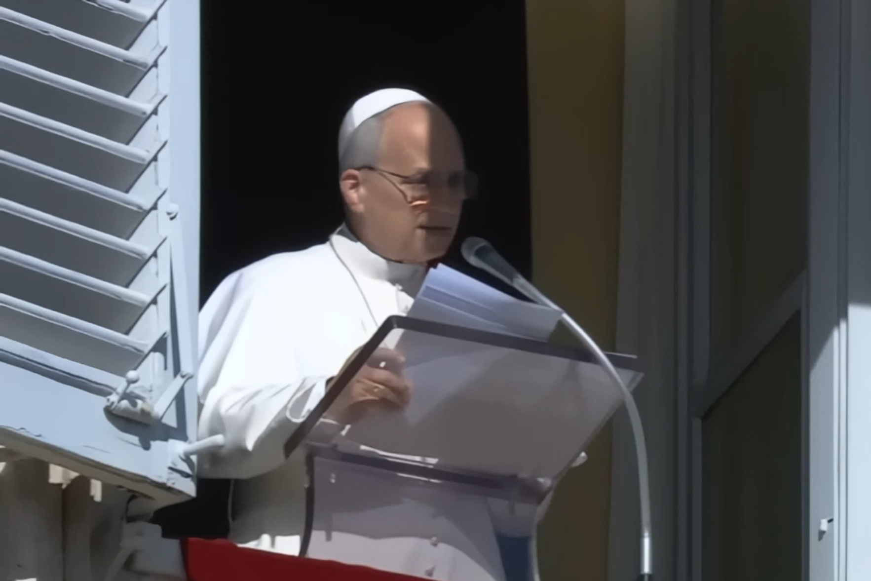 ЯКЩО ХОЧЕМО ВШАНУВАТИ ПАМ’ЯТЬ ЗАГИБЛИХ, СЛІД ПРИПИНИТИ ВОГОНЬ – СВЯТІШИЙ ОТЕЦЬ ПАПА ЛЕВ XIV.