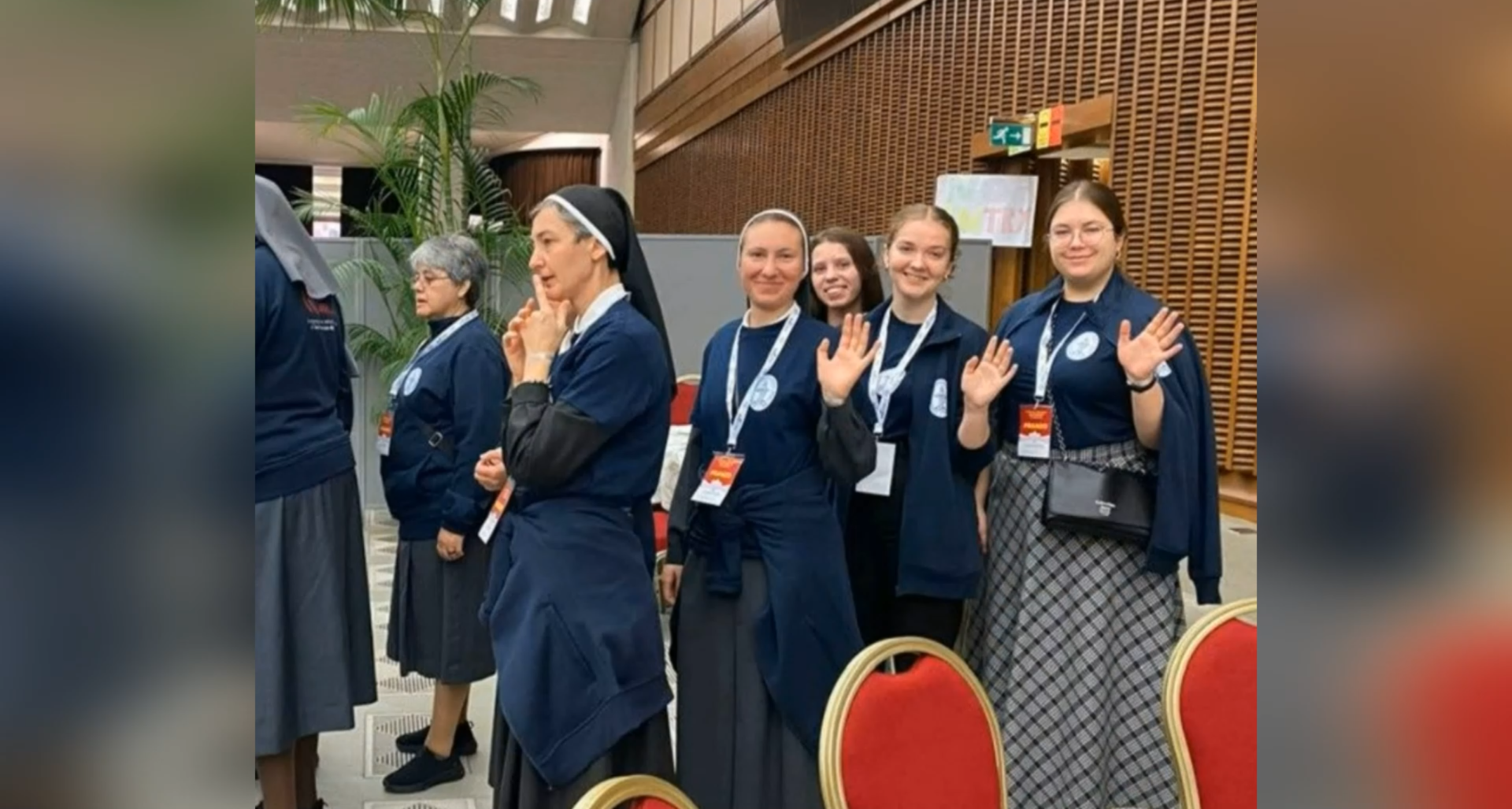 ІНТЕРВ’Ю З СЕСТРАМИ ЗГРОМАДЖЕННЯ ЧУДОТВОРНОГО МЕДАЛЬОНУ – МОЛОДІ УКРАЇНЦІ ПОРУЧ З БІДНИМИ – ПРОЯВИ НАДІЇ ТА СТІЙКОСТІ В ЧАС ВІЙНИ – (IІІ).