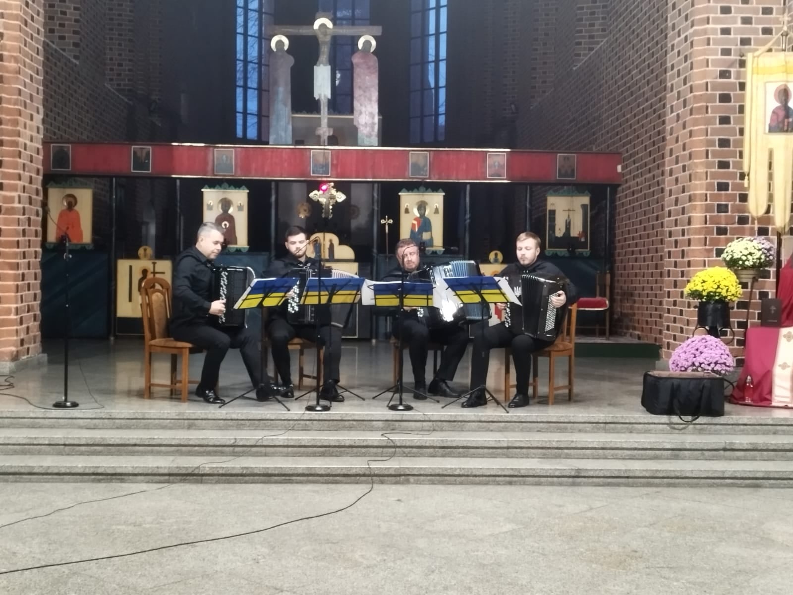 У вроцлавській парафії виступив Різоль Квартет Національної філармонії України