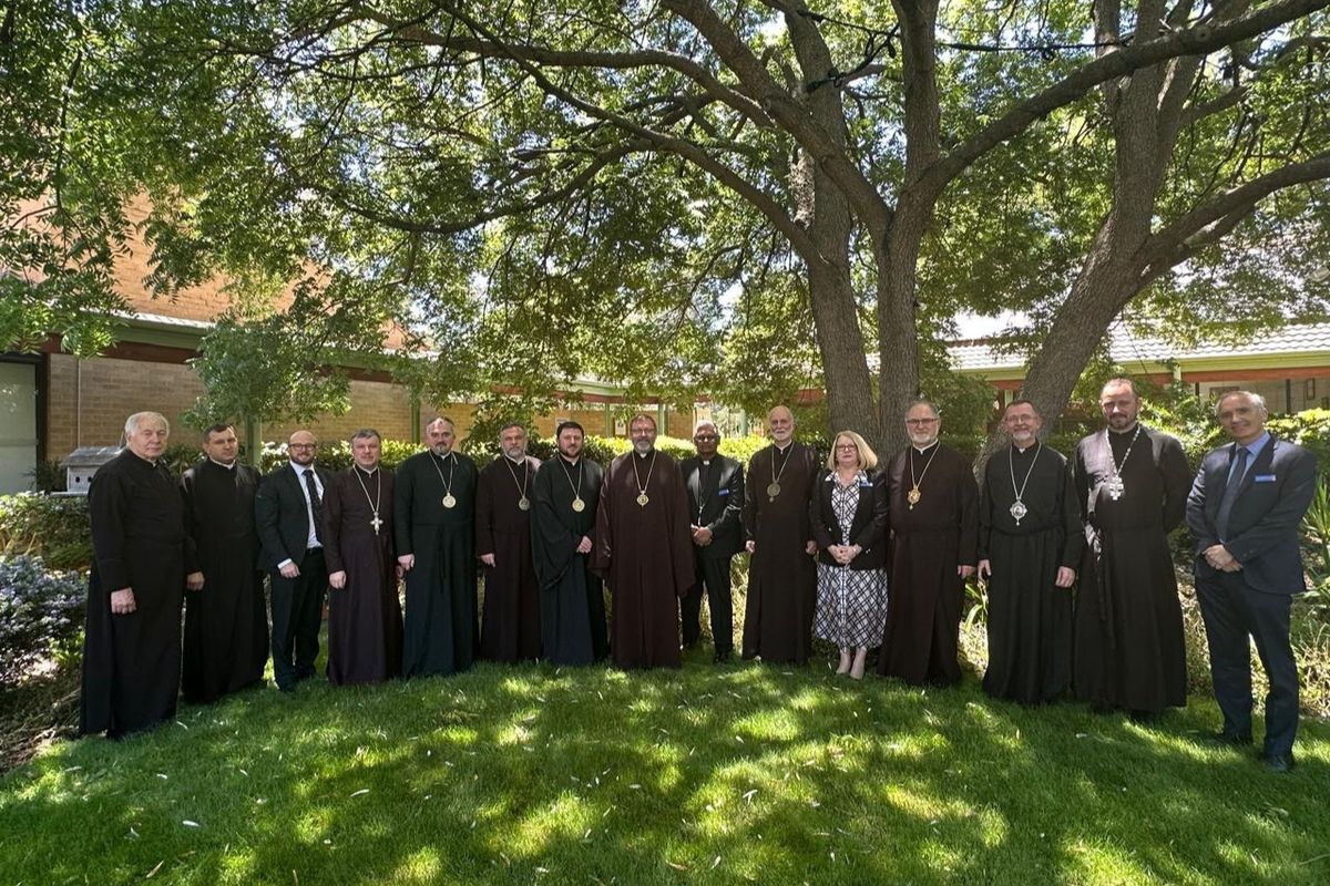 Синодальність і солідарність: єпископи Постійного Синоду УГКЦ зустрілися з Секретарем конференції єпископів Австралії