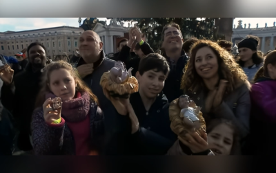 МОЛІМОСЯ, ЩОБ ВСІ ДІТИ МОГЛИ ЖИТИ В МИРІ – СВЯТІШИЙ ОТЕЦЬ ПАПА ЛЕВ XIV.