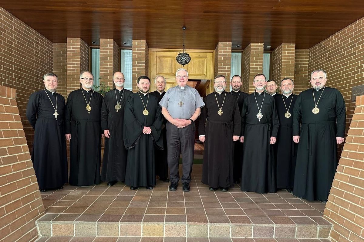 Блаженніший Святослав та члени Постійного Синоду УГКЦ провели зустрічі з Апостольським Нунцієм в Австралії та архиєпископом Канберри