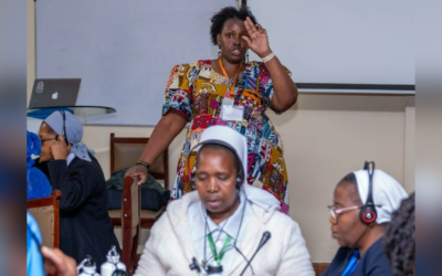 НЕ ПРОСТО СПОГАДИ, А ЖИВЕ БОГОСЛОВ’Я – КНИГА ПРО ЧЕРНИЦЬ В КЕНІЇ.