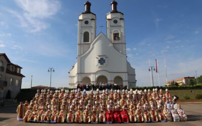 ЗАСІДАННЯ ЄПИСКОПСЬКОЇ КОНФЕРЕНЦІЇ У ЛОМЖІ